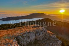 La crête du Chasseron le soir