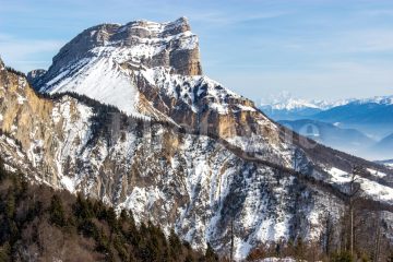 La Dent de Crolles depuis les Grands Crêts