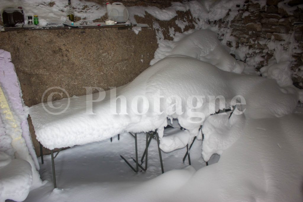 L’intérieur de la cabane du Serrat del Freser !