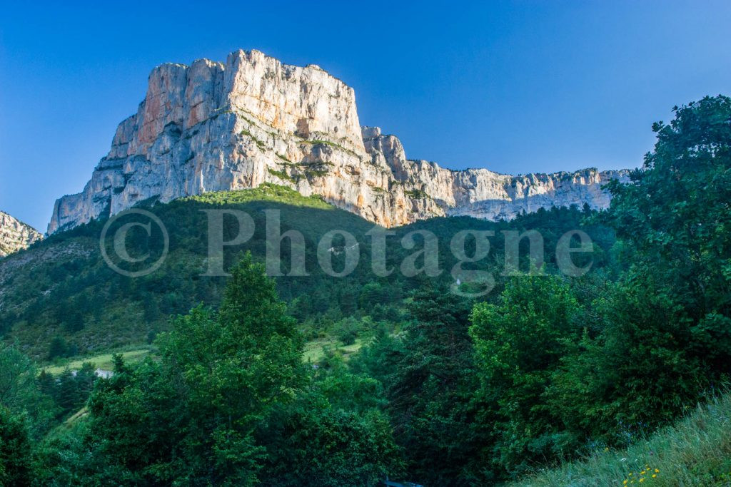 Les falaises d'Archiane le matin