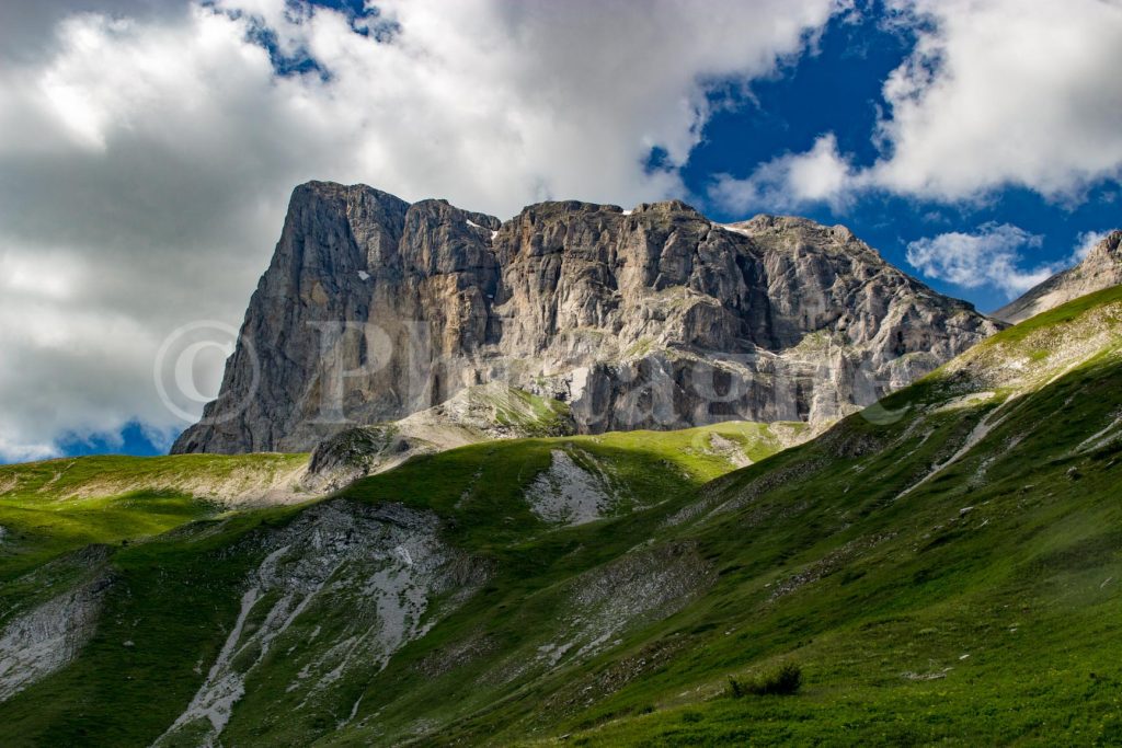 Il picco di Bure dalla valle dell'Ane