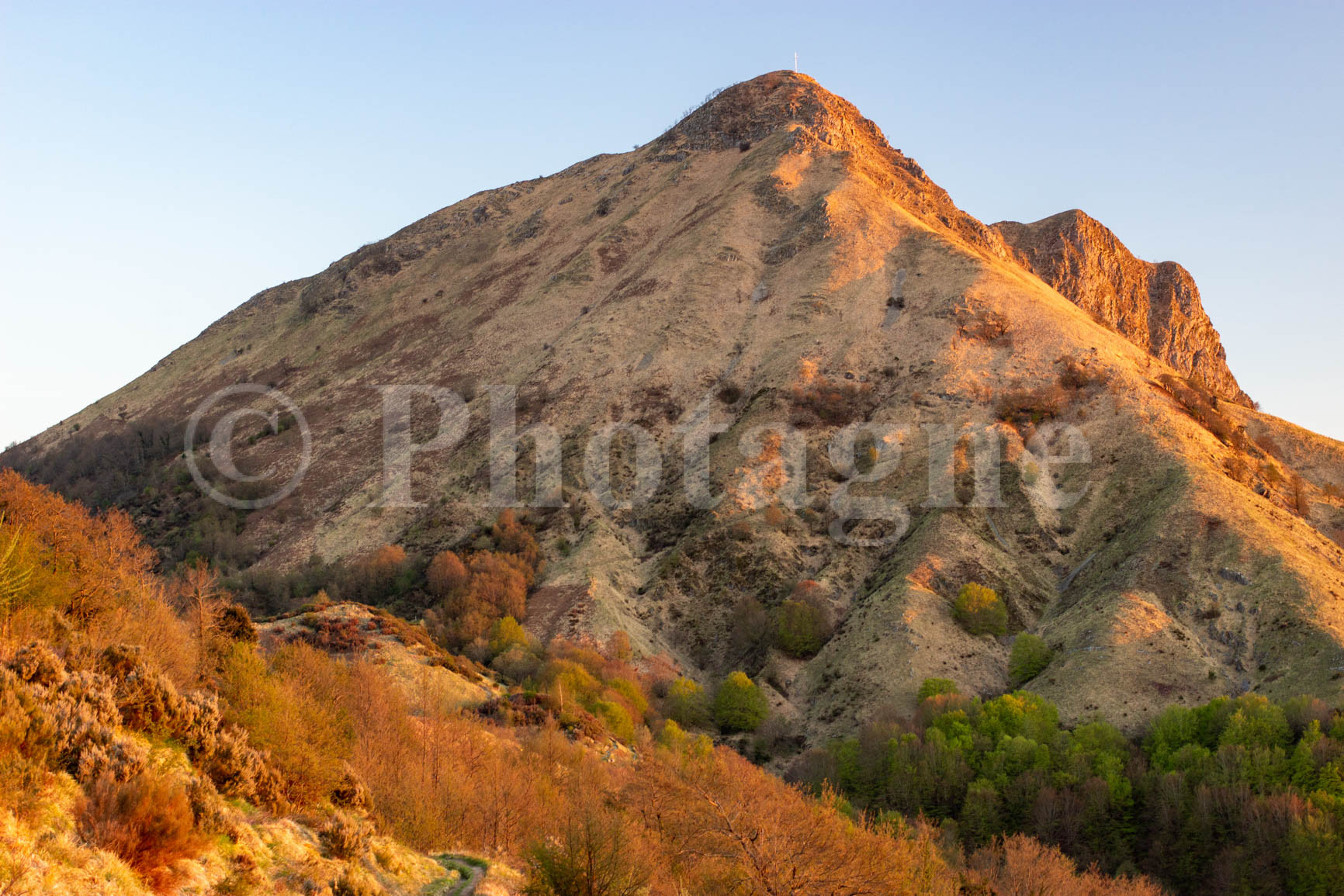 Monte Prana au soleil couchant