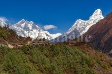 Stupa in front of Lhotse on the Three Passes trek