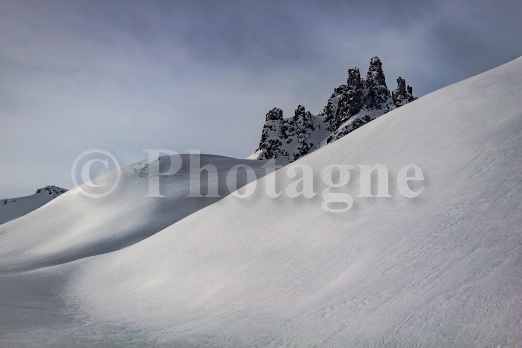 Paesaggio montano innevato della Vanoise