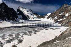 Glacier Blanc et Barre des Écrins