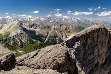 Vue sur les Écrins depuis le pic de Beaudouis